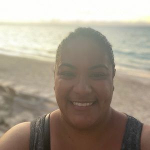 Meet your Posher, Celia